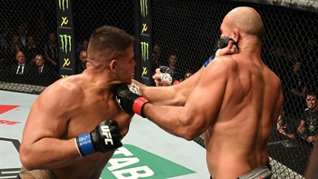 Gant de combat officiel signé Junior Dos Santos UFC PSA/ADN COA
